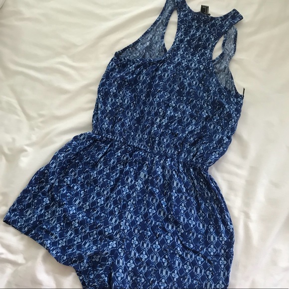 FOREVER 21 BLUE ROMPER - Picture 3 of 4